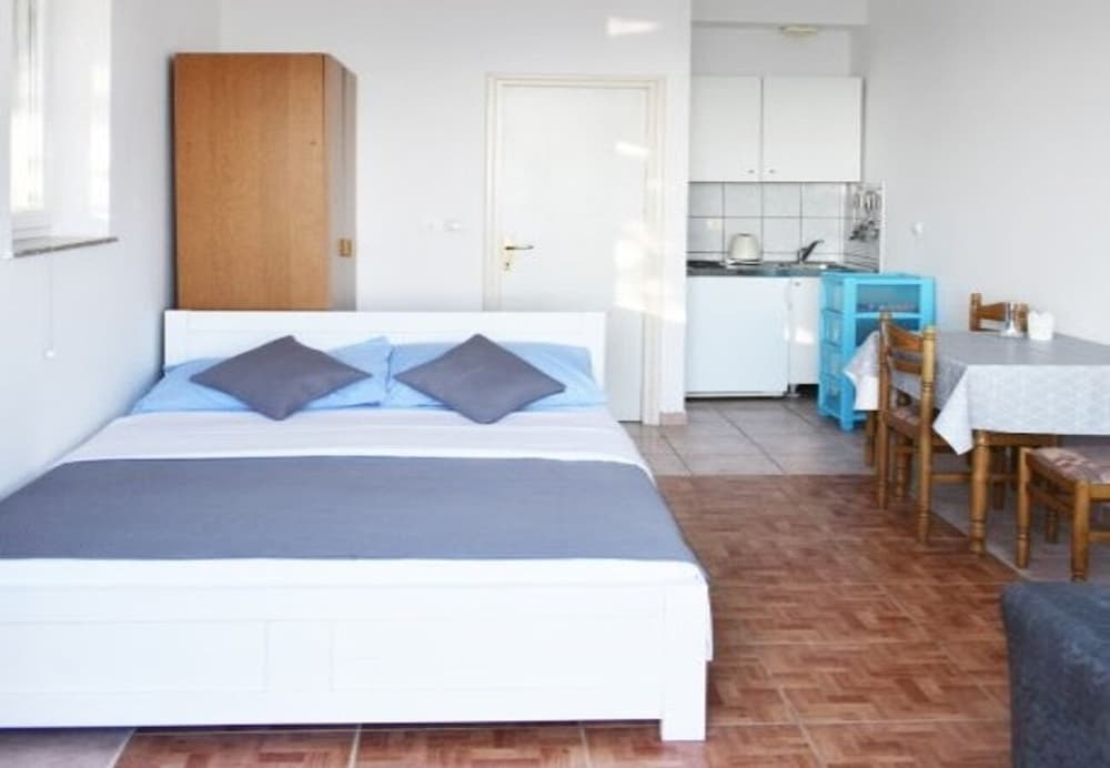 Josip - sea View - SA3