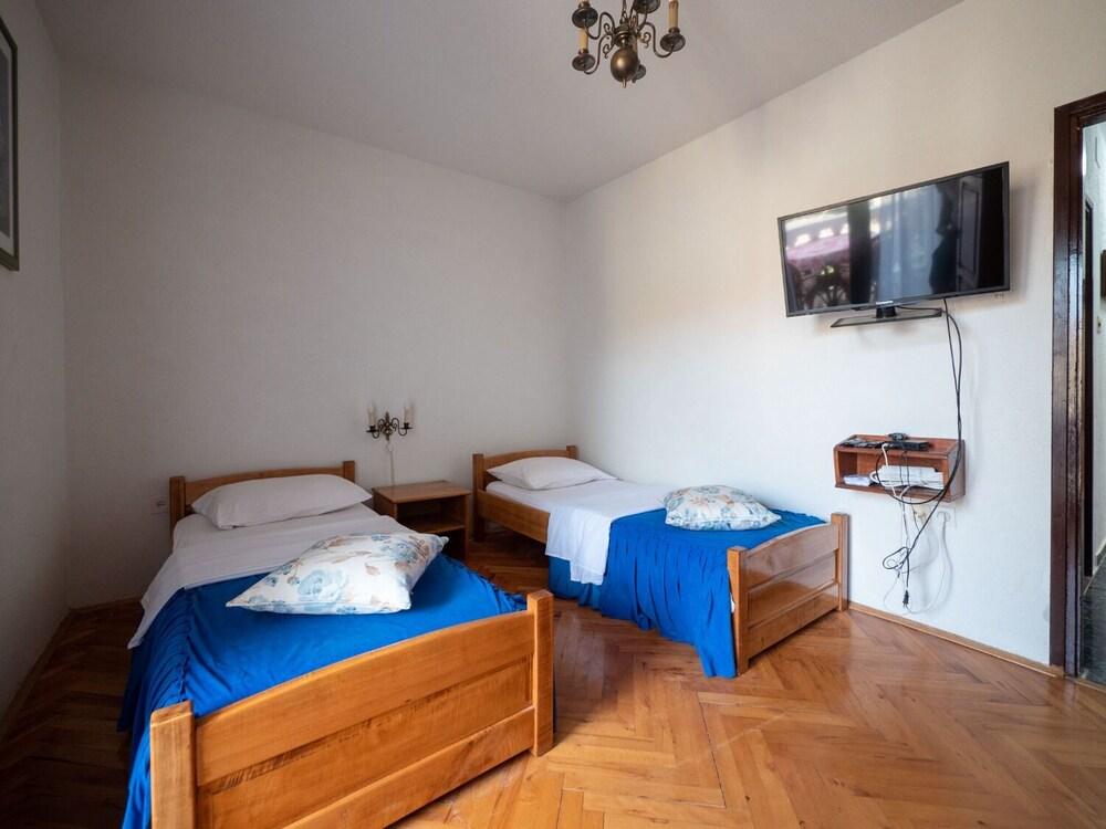 Ante - Comfortable & Free Parking - A4