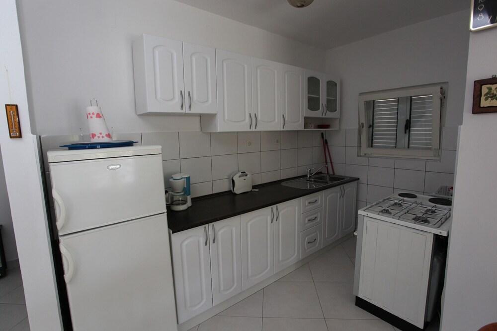 Mare - Peaceful - A1