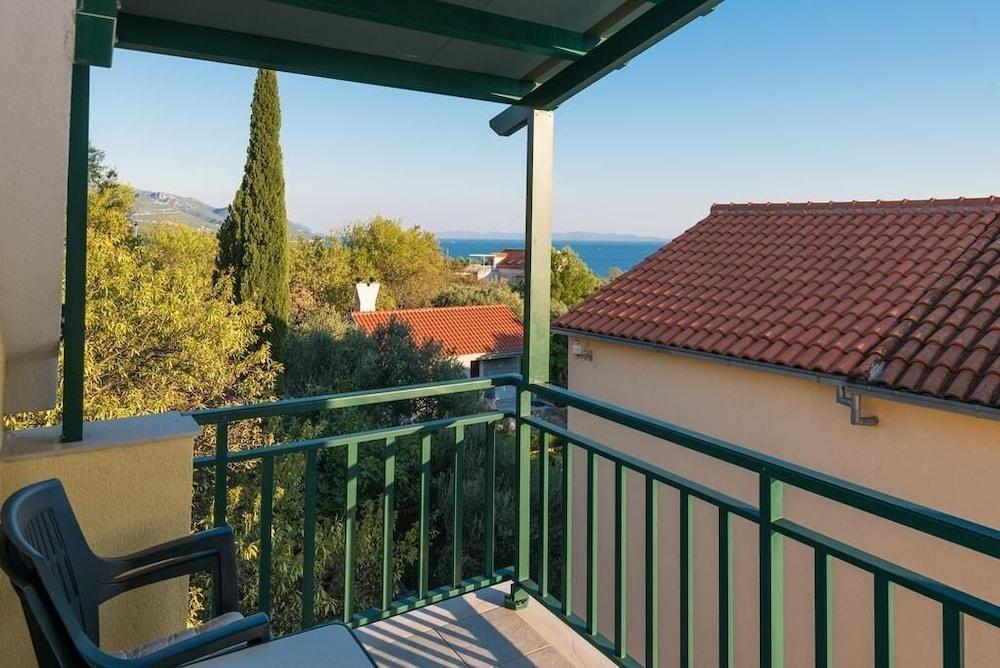 Ivo - 400 m From sea - A8