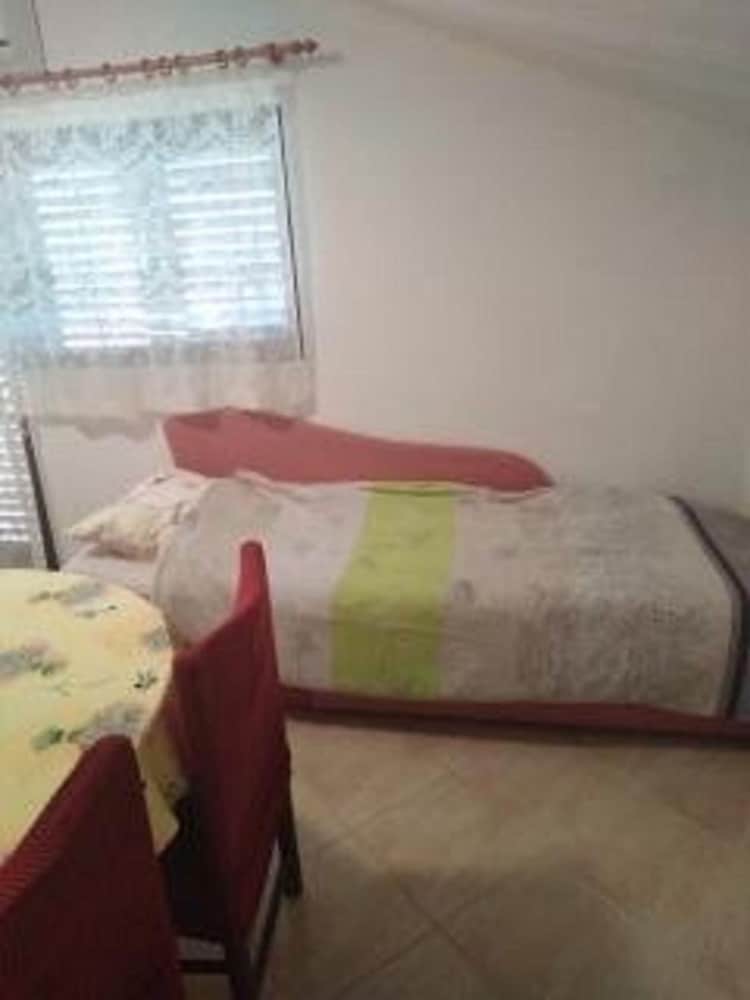 Darko - 100m From sea - A1 Jednosobni