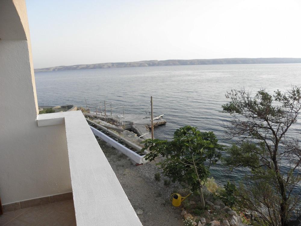 Taša - 5 m From sea - SA1