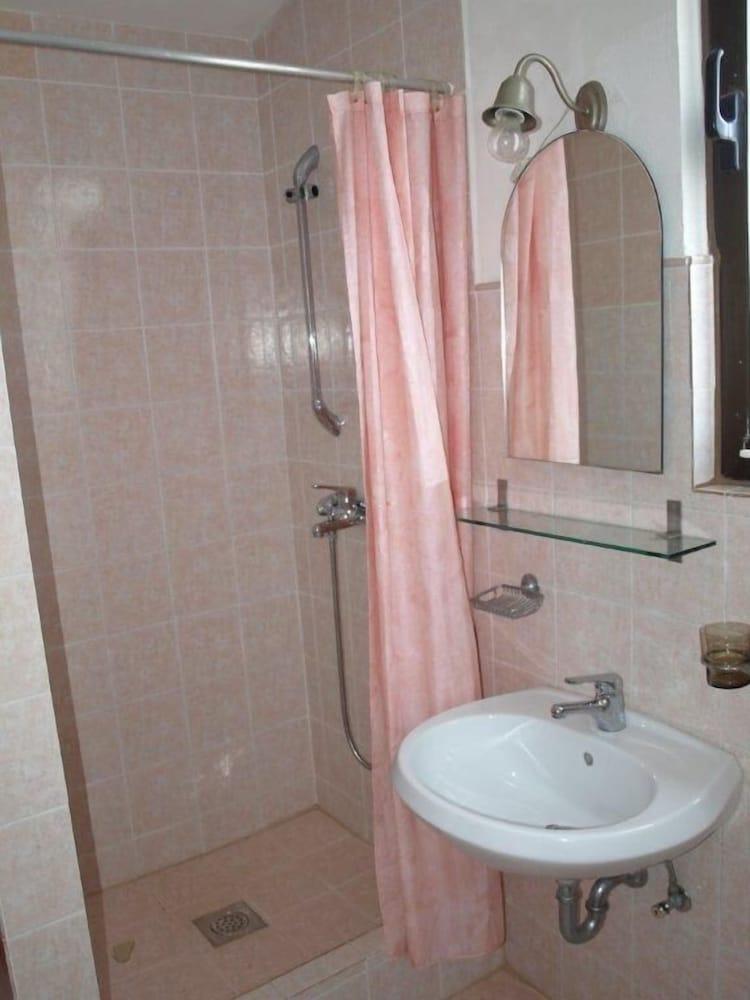 Željka - 25m From the Beach - A1