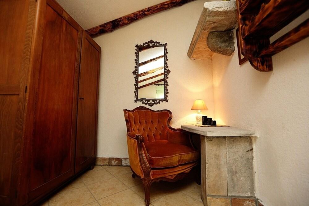 Toni - Luxurious and Fully Equipped - H