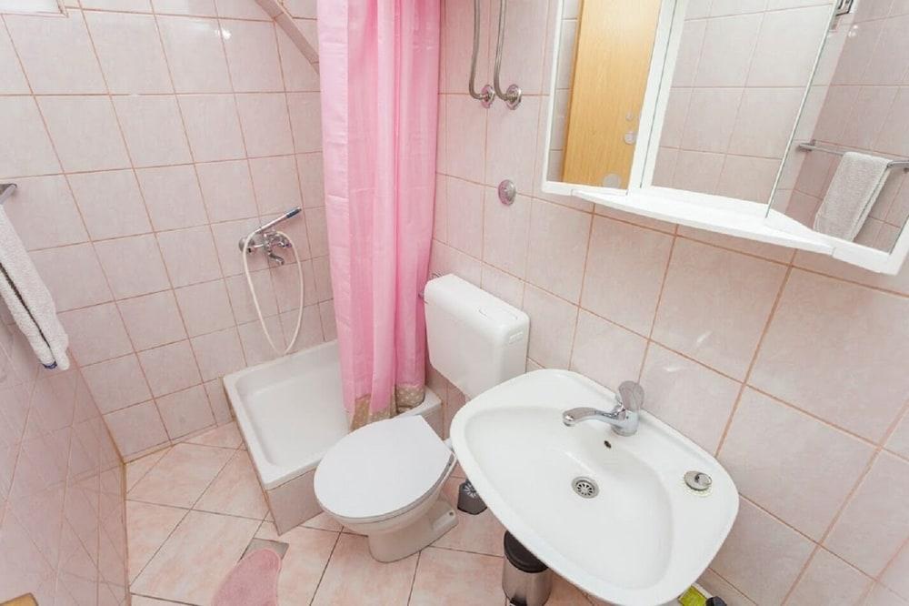 Tomislava - Ground Floor Apartments - A1