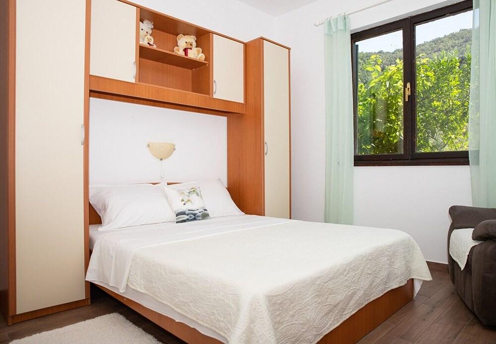 Mira - Near Sandy Beach - A1