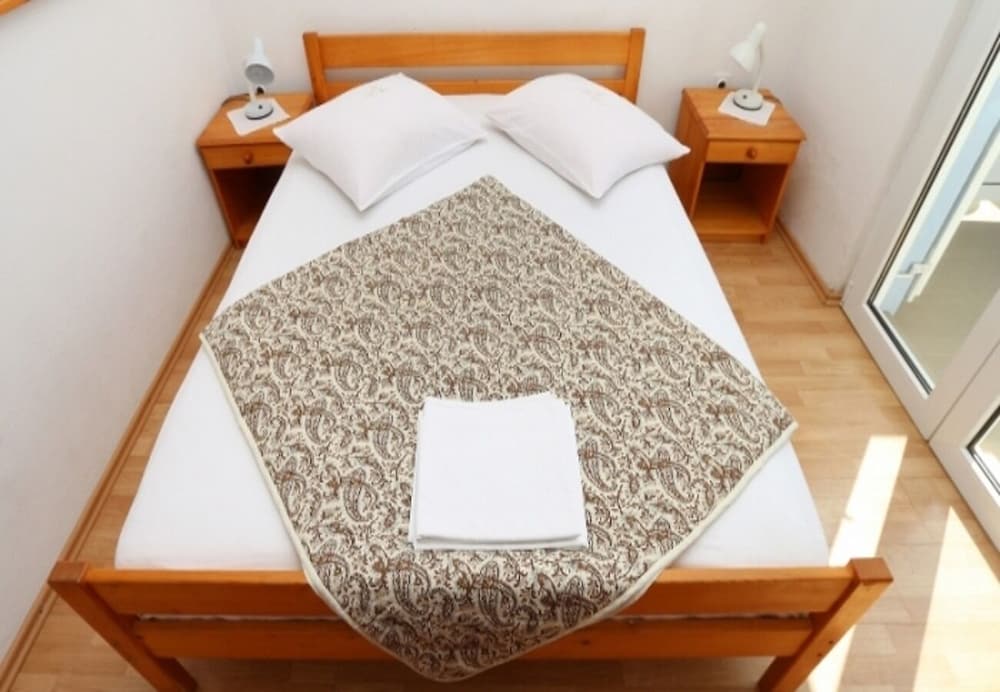 Mira - 10 m From Beach - SA3