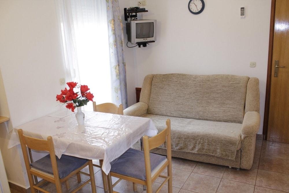 Ivan - 300 m From sea - A6