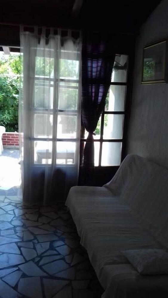 Vito - 10 m From sea - A1