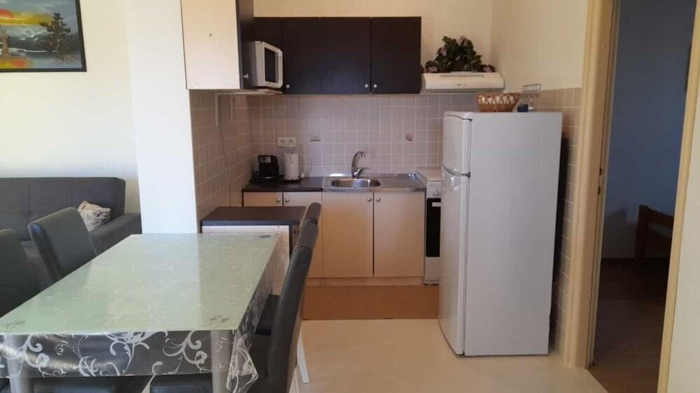 Vanja - Terrace & BBQ - A1