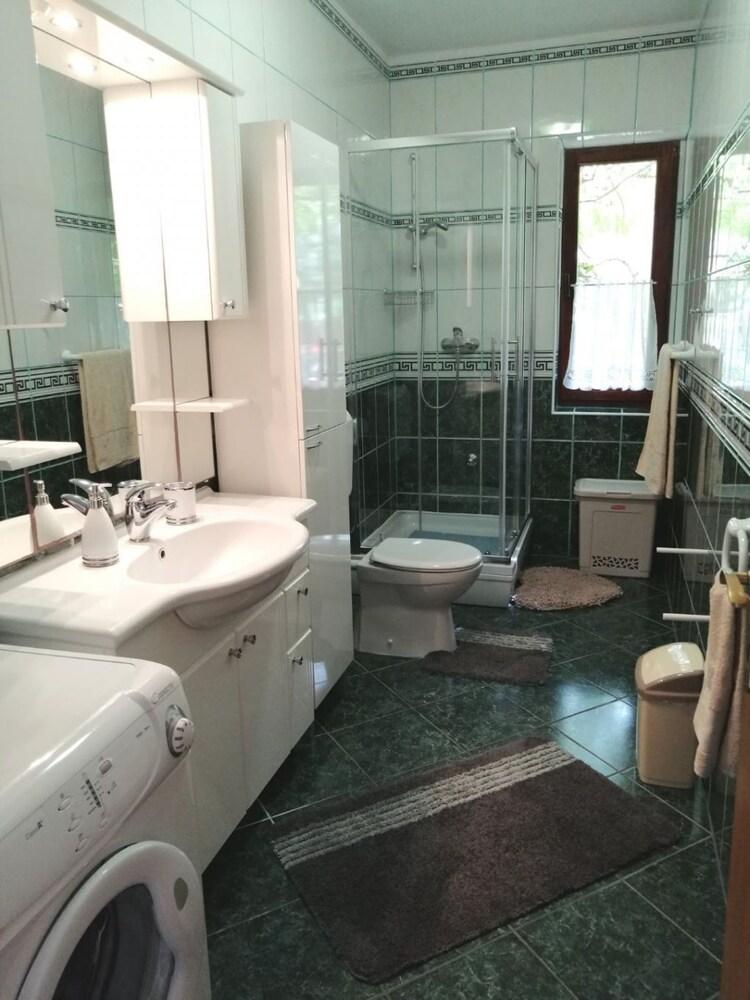 Miljana - 40 m From Beach - A1