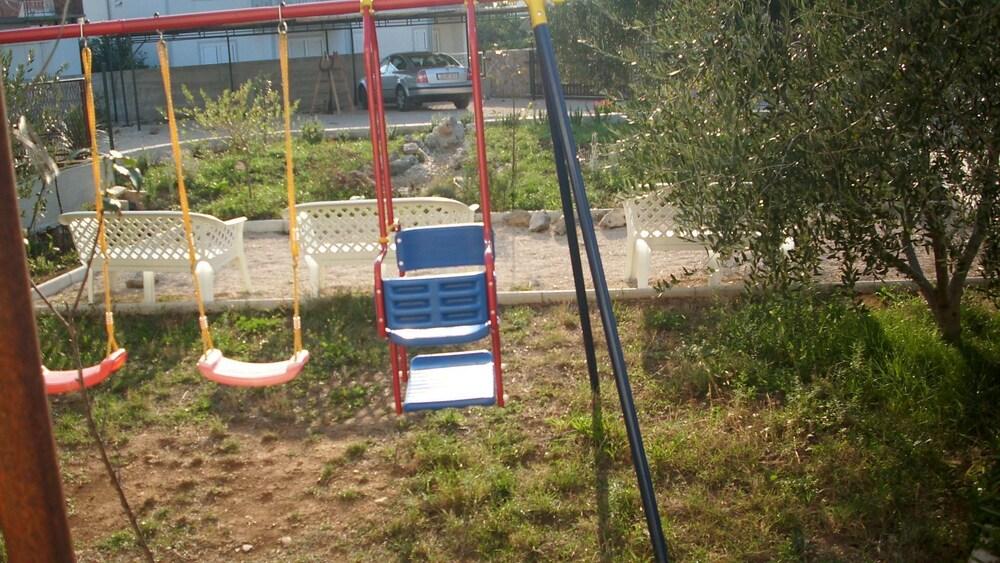 Anna - Great Location & Family Friendly - A1