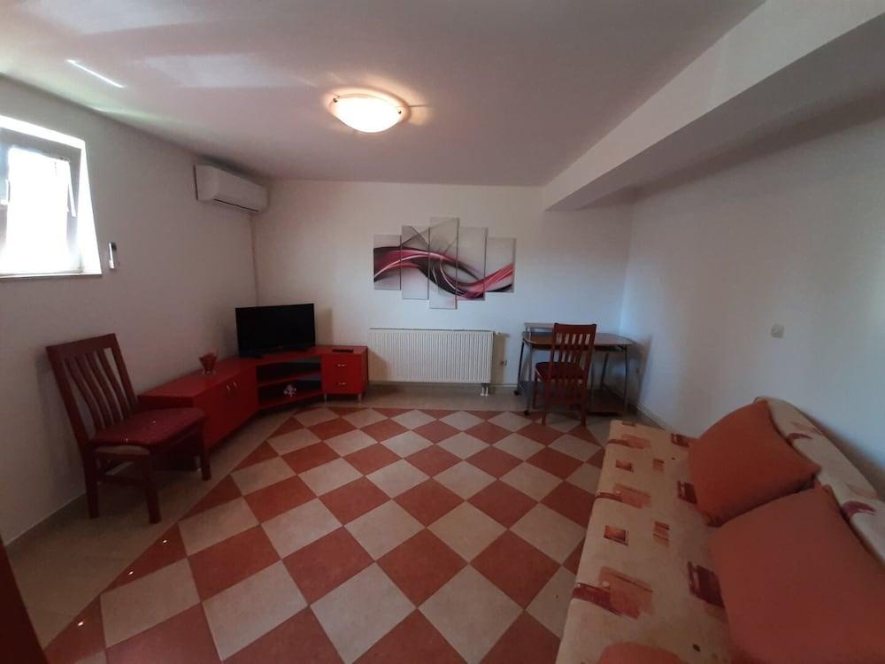 Bruna - 300m From Beach - A3 Prizemlje