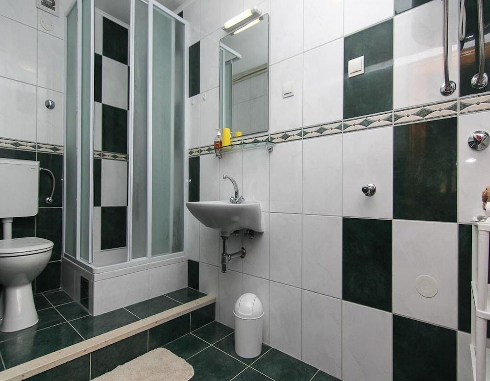 Zorica - 110 m From sea - A3