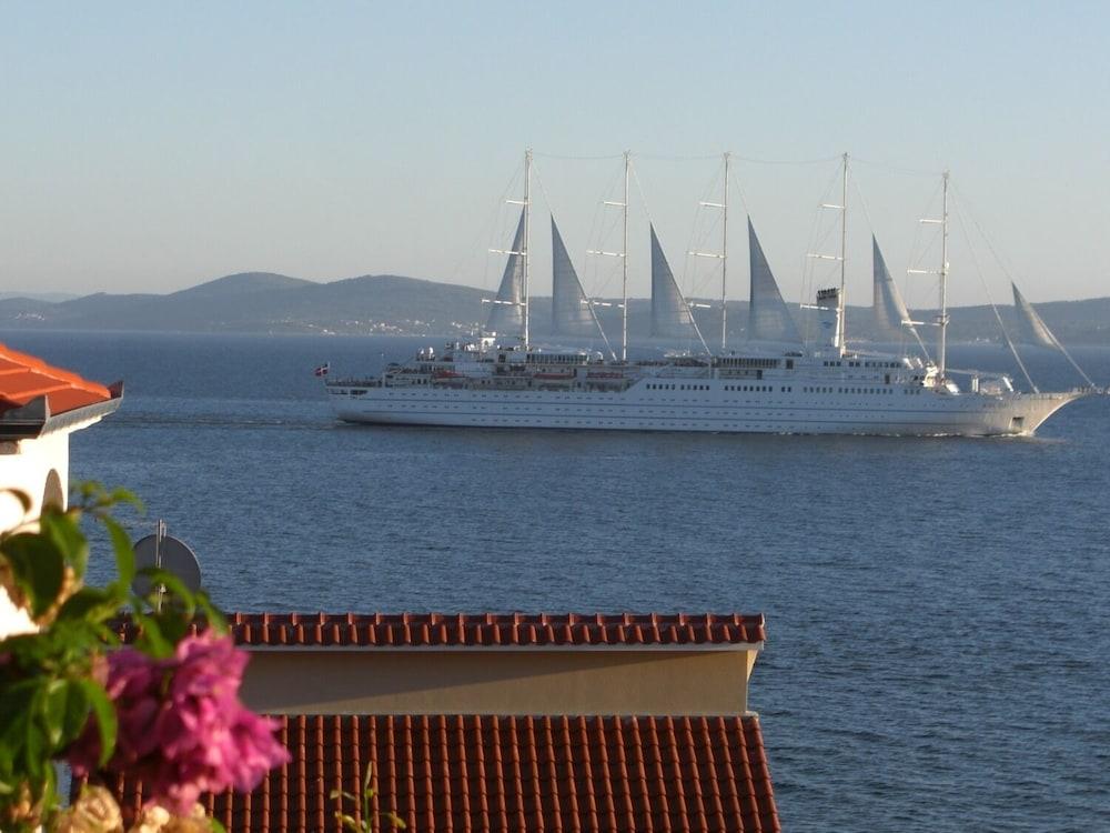 Branko - 60m From the Beach - A3