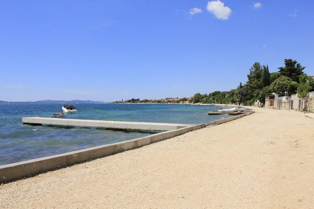 Mary - 30m From the sea - SA2