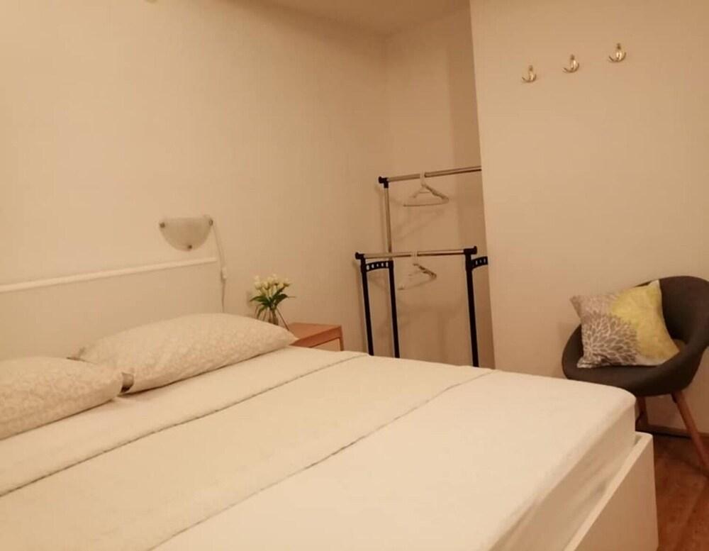 Zorica - 110 m From sea - A1