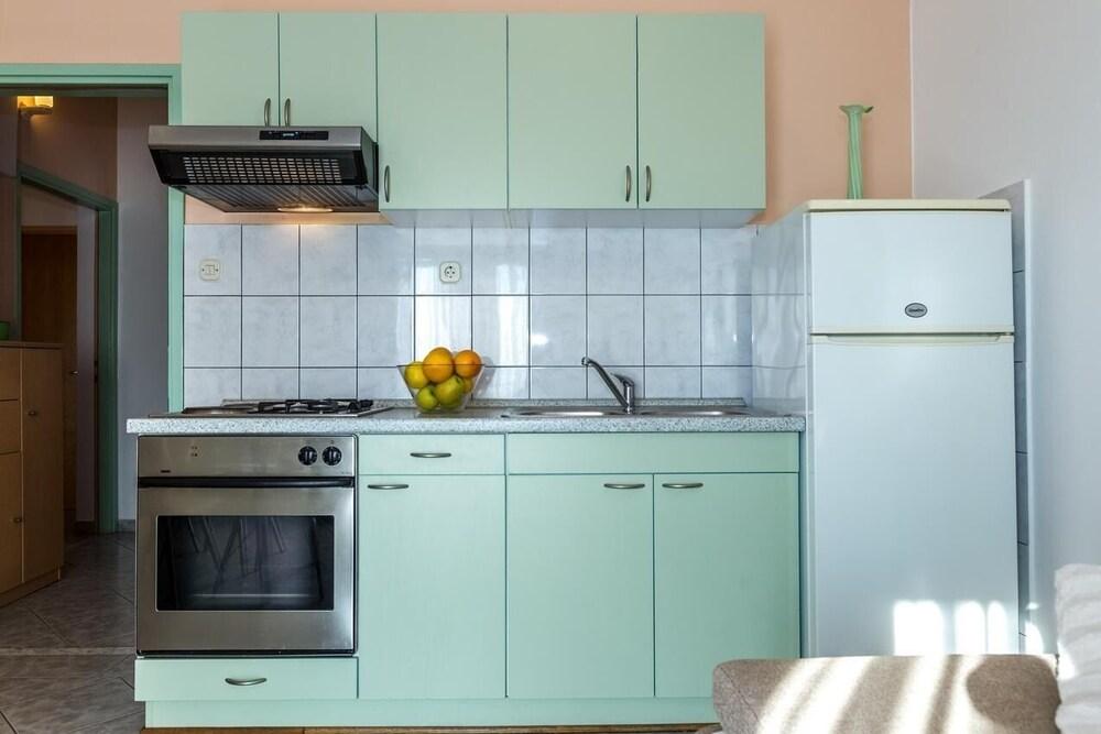 Suza - Relaxing & Beautiful - A2