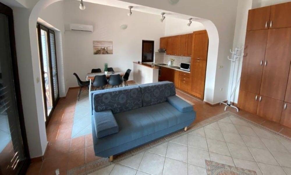 Mirja - 50 m From Beach - A1