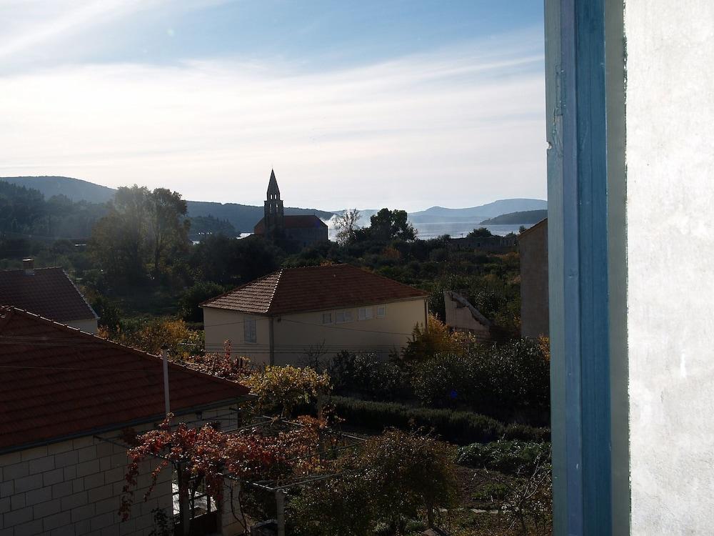 Ančica - 200 m From Beach - A1