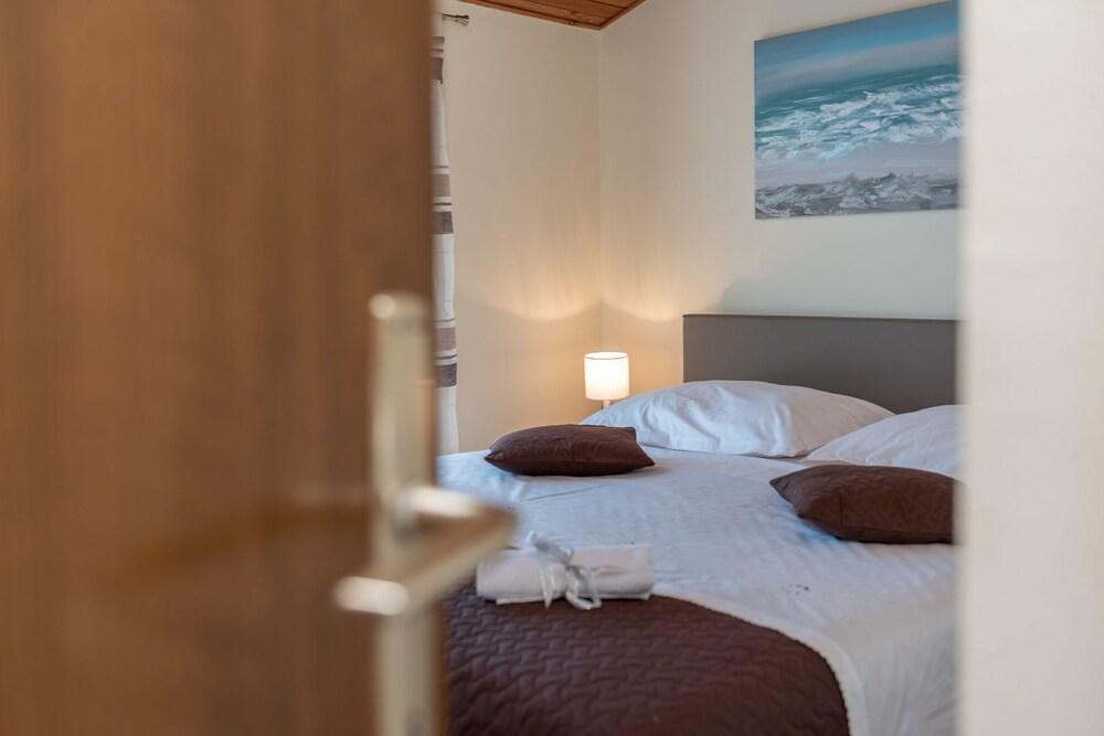 Daniela - Terrace With Amazing sea View - A1