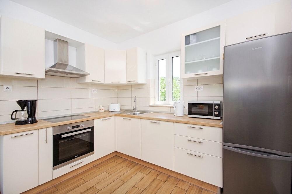 Tonko - Open Pool - H