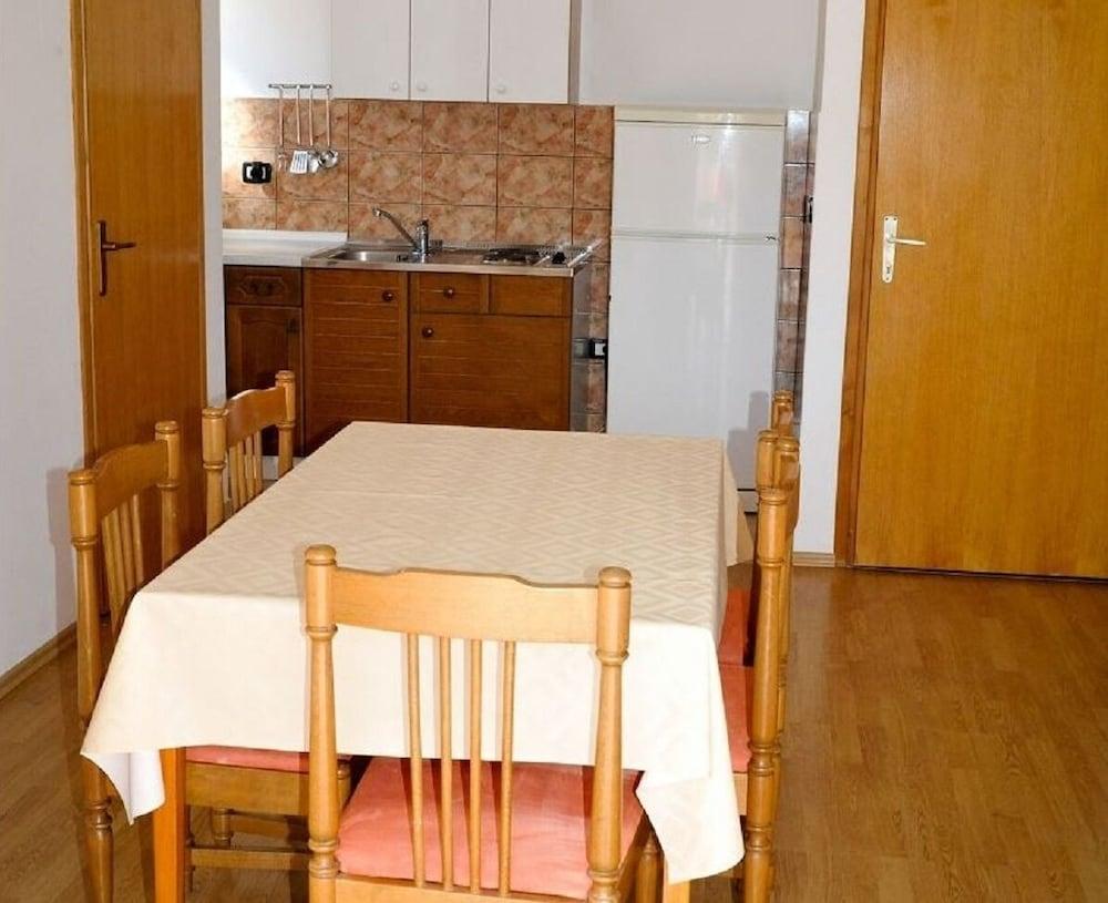 Bepa - 200 m From Sandy Beach - A4