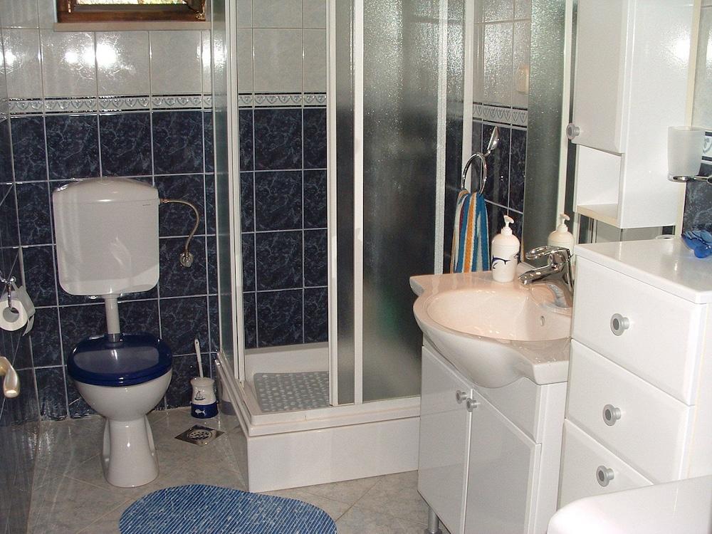 Dinka - Cosy & pet Friendly - A2