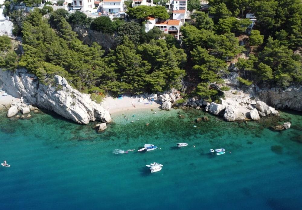 Mako - 15m From Beach - SA C3