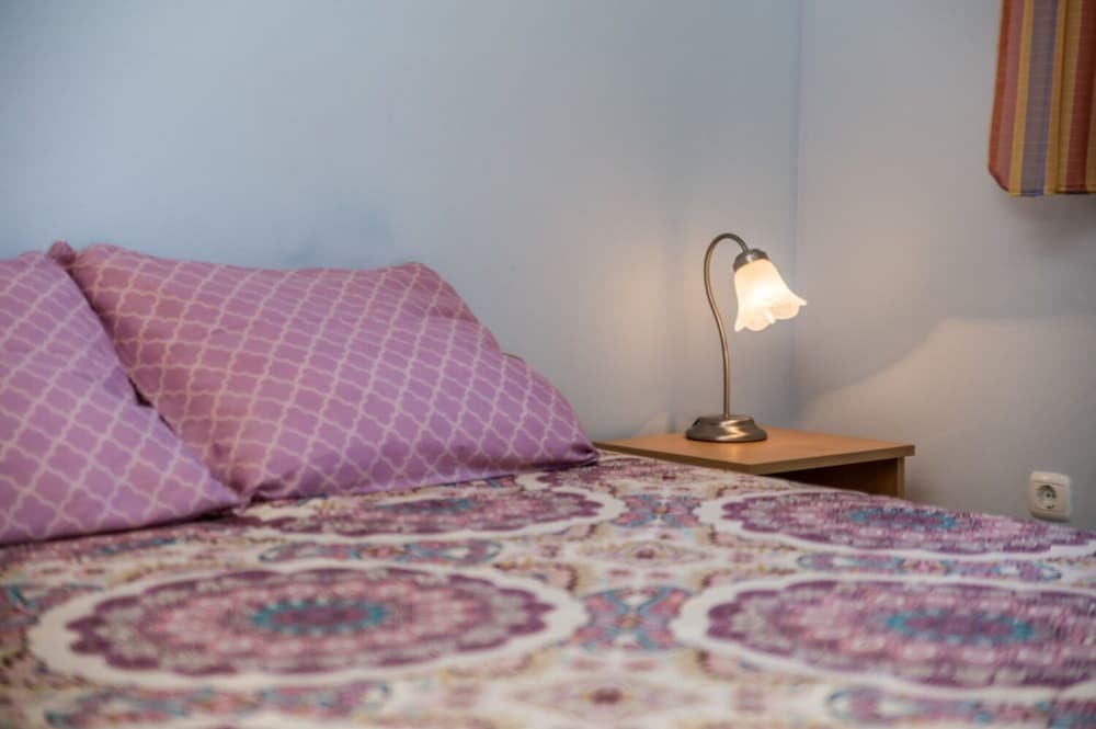 Cathy - 50m From the Beach - A2