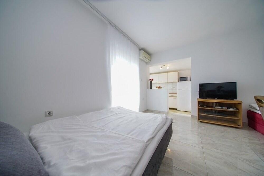 Gordana - Panoramic sea View - A1