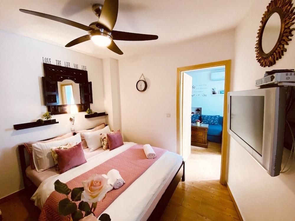 Andro - 30 m From sea - A1