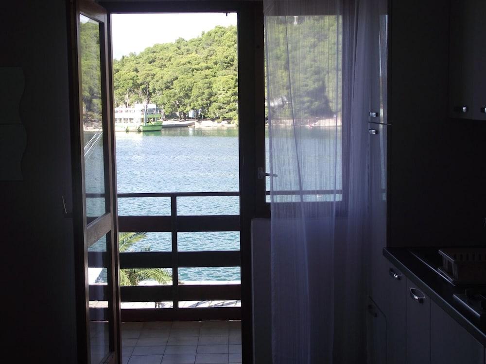 Mile - Next to the sea - A2