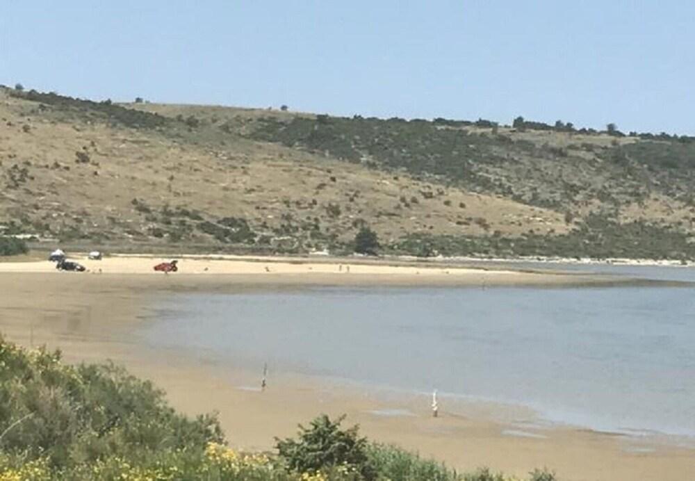 Blue Skies - 30 m From the sea - SA3