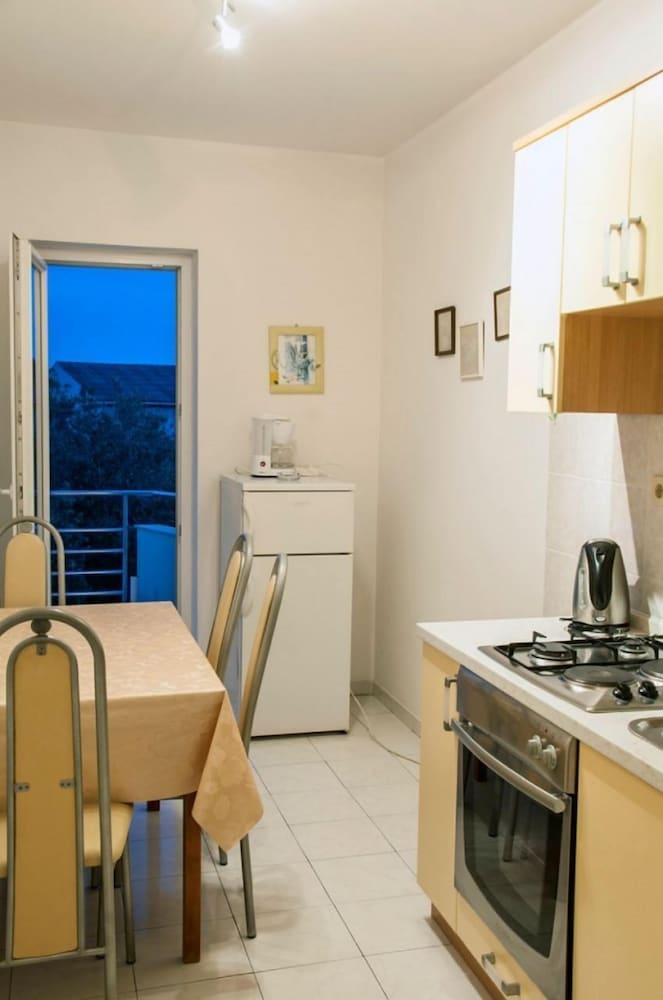 Erikas - 100m From sea - A4