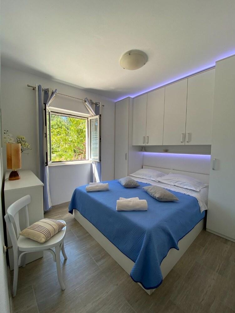 Jak - Comfortable Apartments - A1-donji