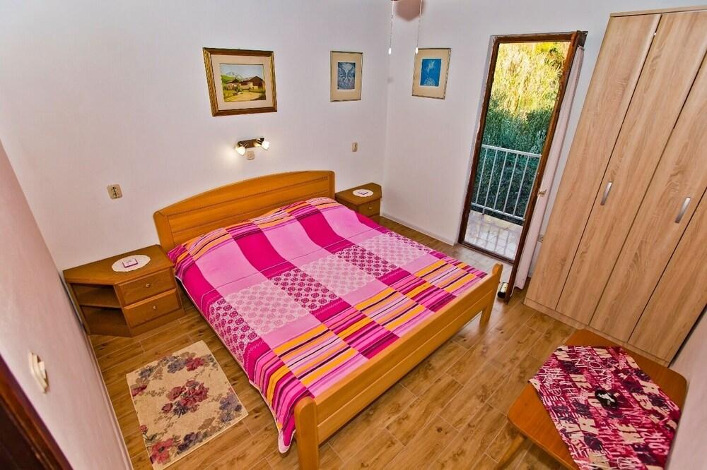 Kati - Pure Nature & Serenity - A1