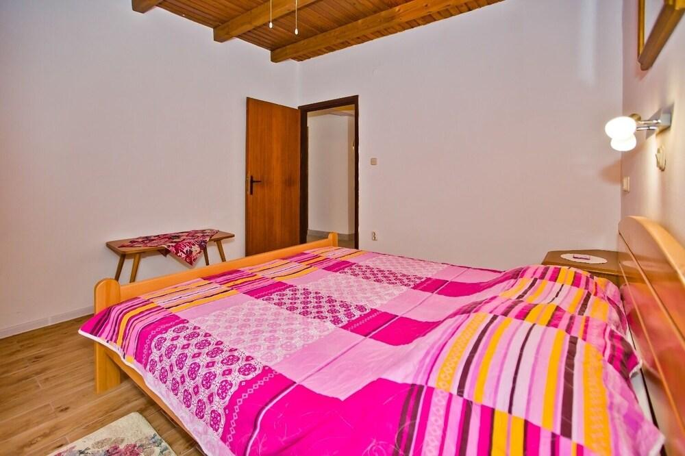 Kati - Pure Nature & Serenity - A1