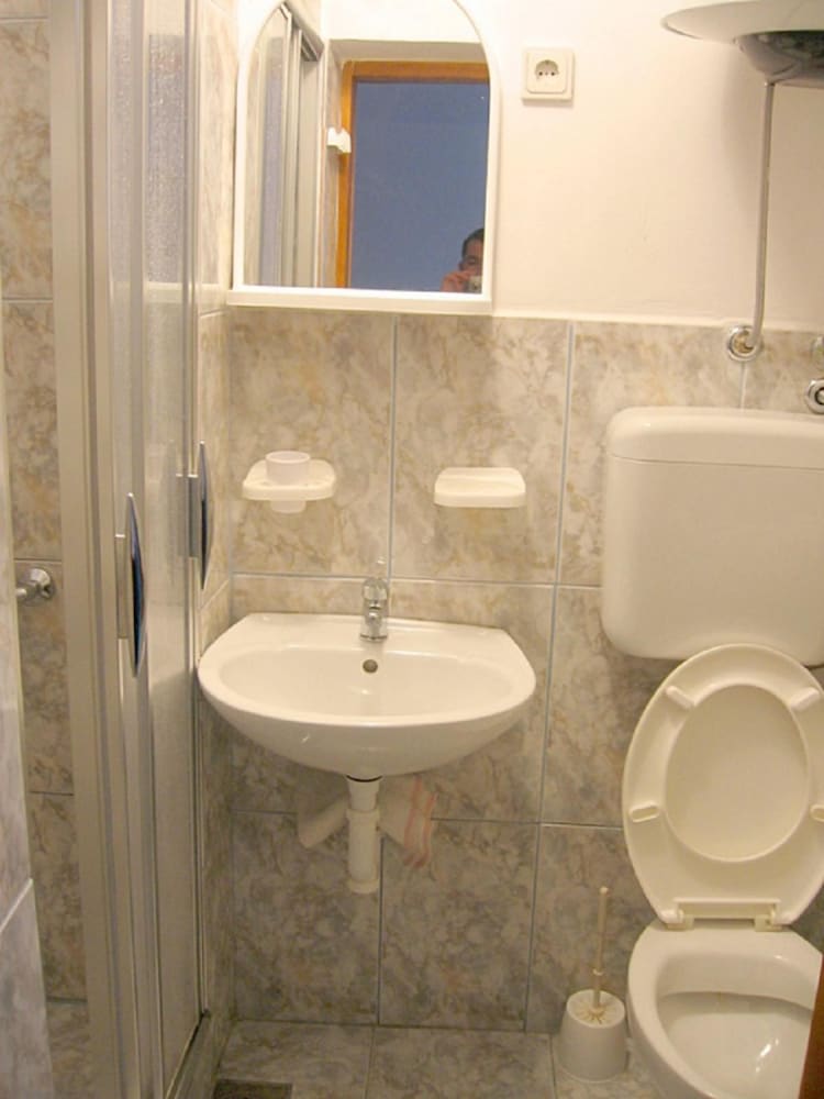 Rose - 30 m From the Beach - A4