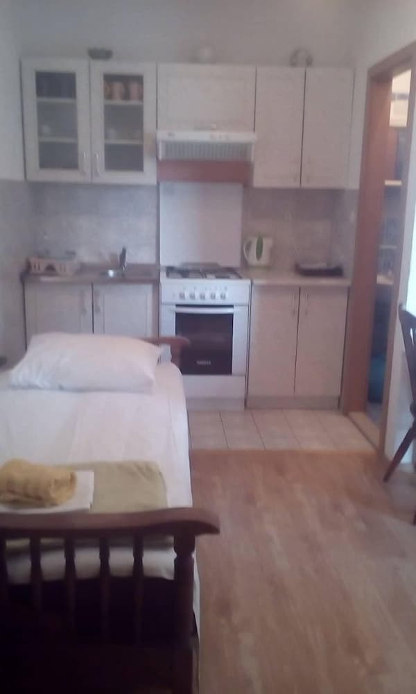 Biljana - 150m From Beach - A2