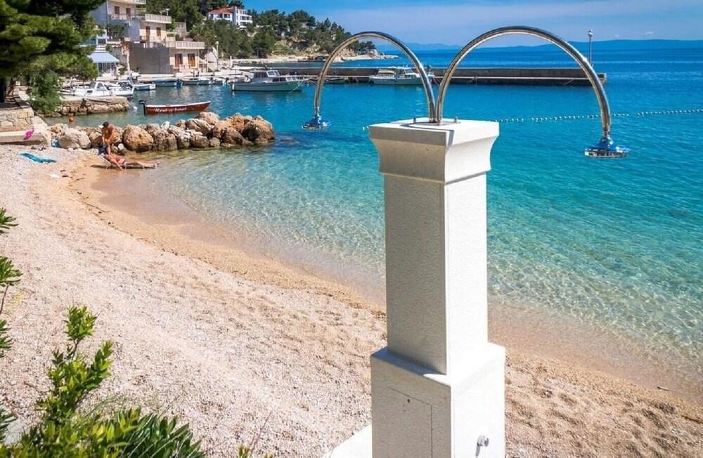 Led - Near sea - SA1