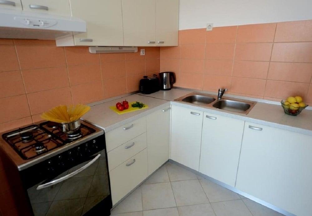 Ankica - 150 m From Beach - A3