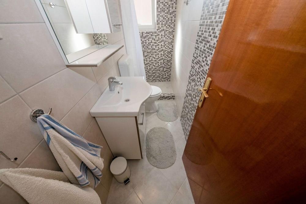 Mar- 150 m From sea - A5