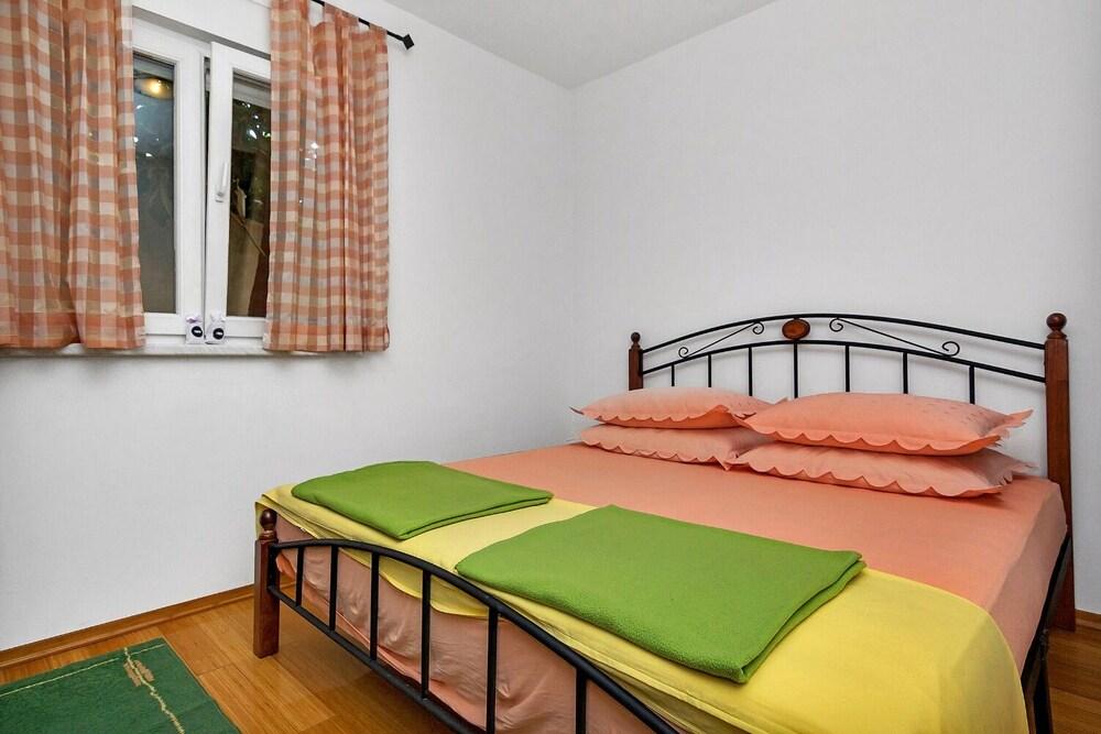 Cele - With Terrace - A1