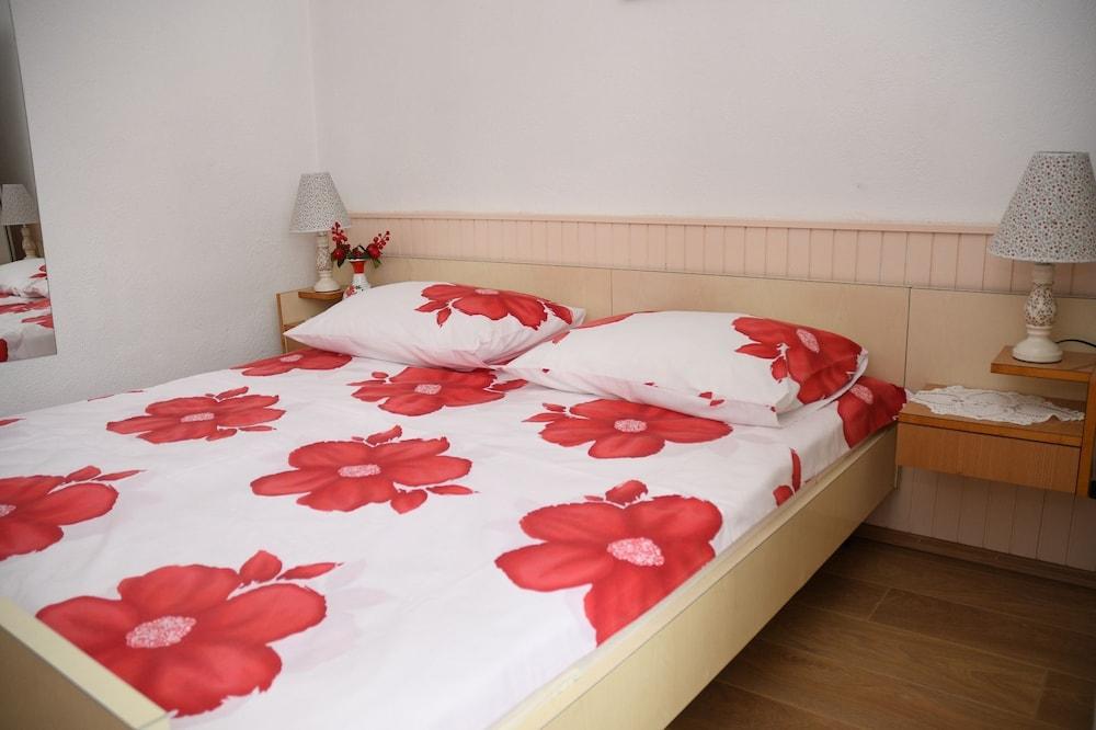 Marija - 120 m From the Beach - A1