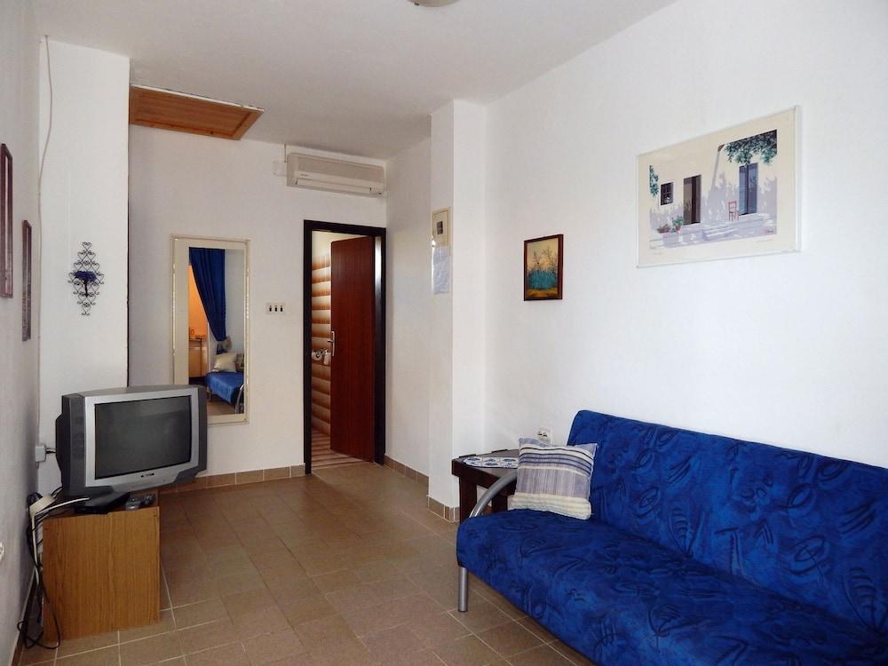 Masa - 250 m From Beach - A2