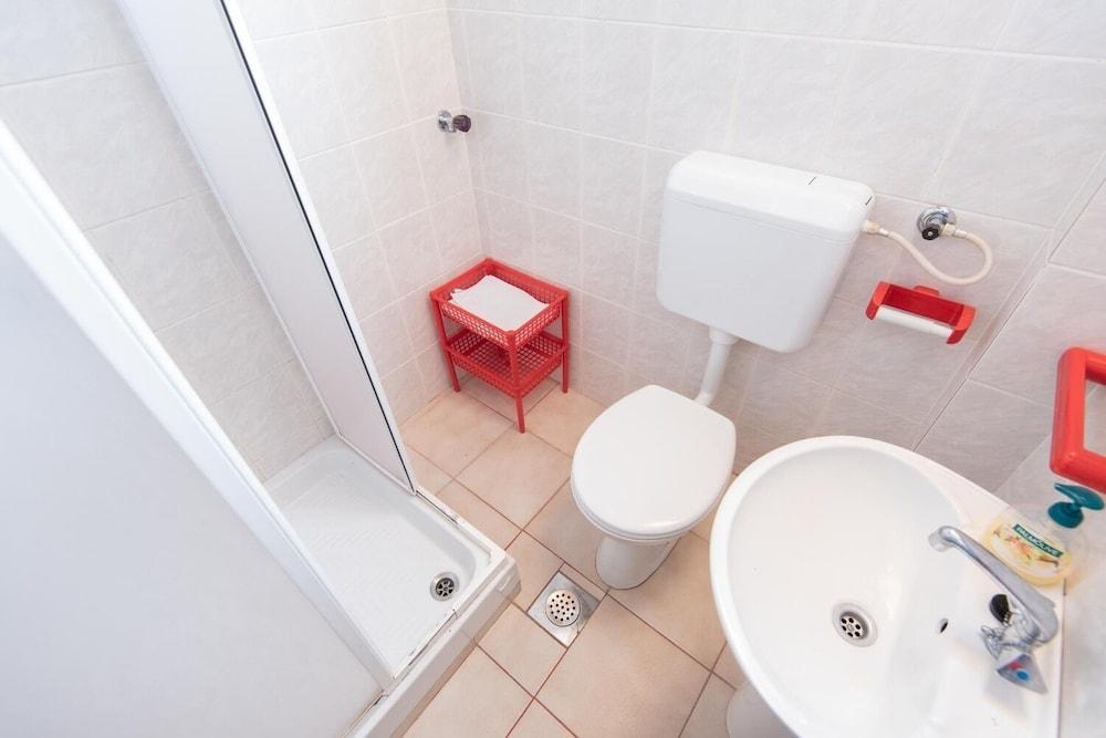 Sugor - 70 m From sea - Plavi-sa2