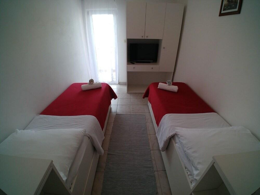 Svetka - 10m From the sea - A2