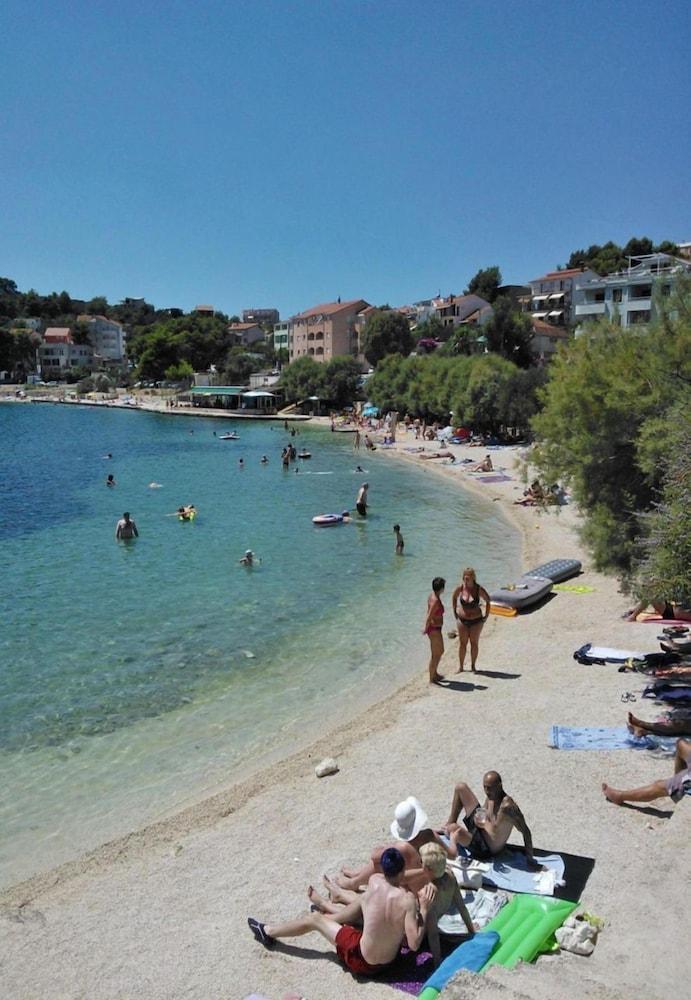 Per - 80 m From Beach - A7