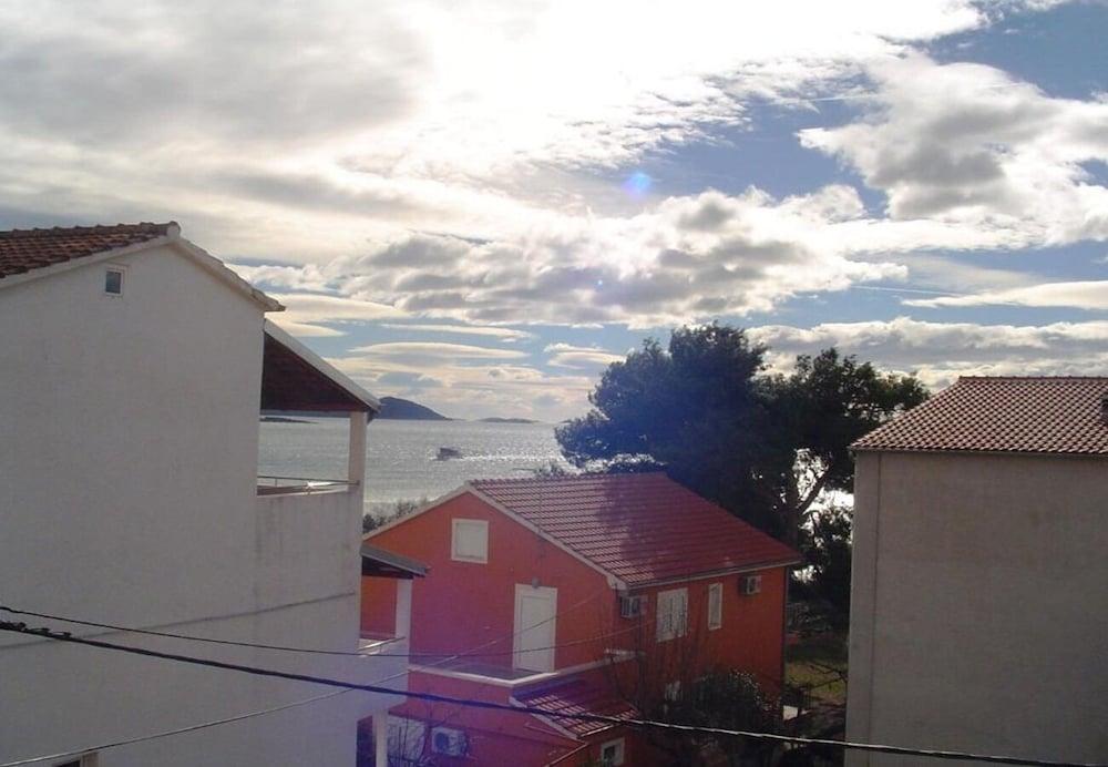 Nebo - 80 m From Beach - A1 Zeleni